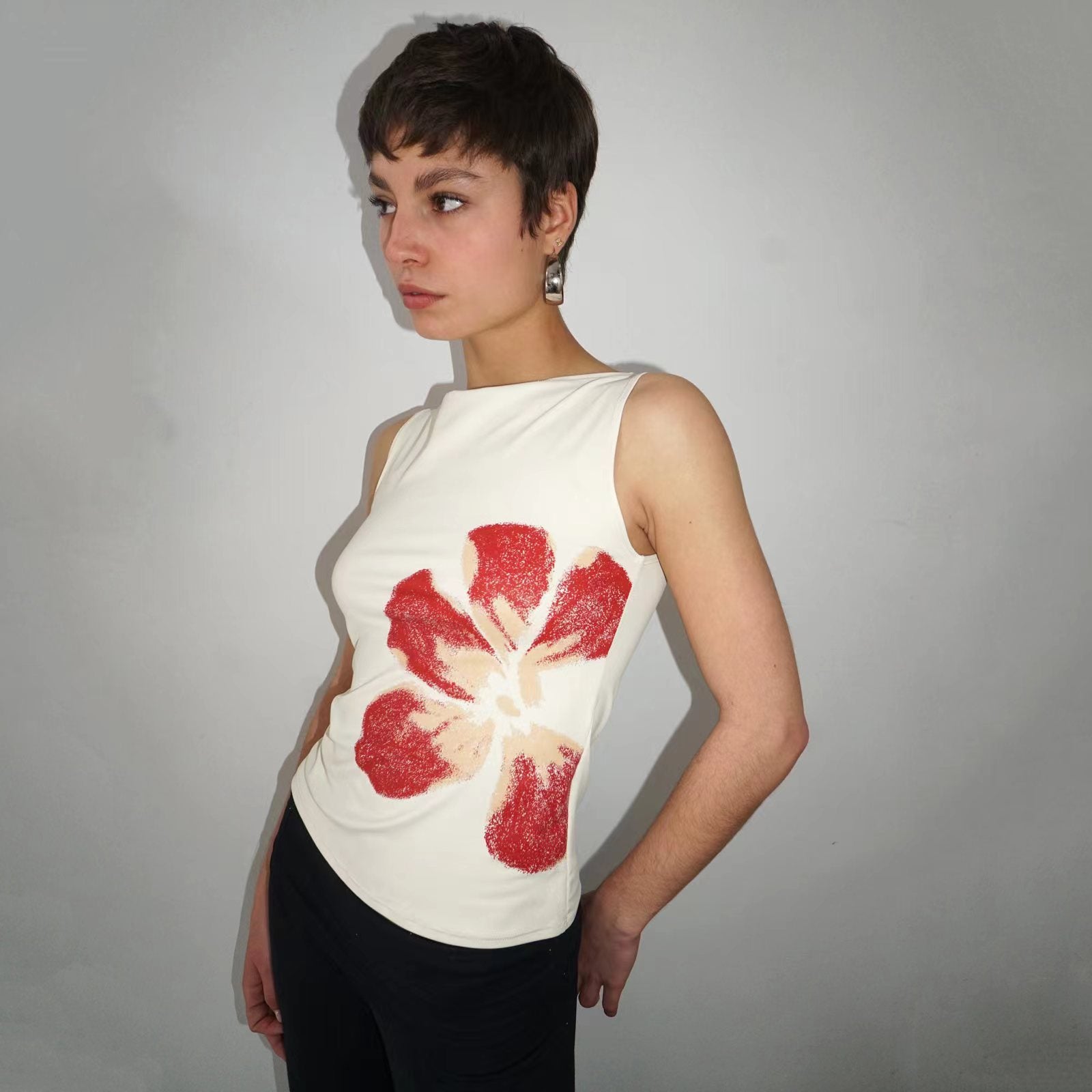 Hot Girl Round Neck Simple Floral Print Sleeveless Vest